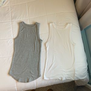 Set of 2 cotton high neck tank tops
